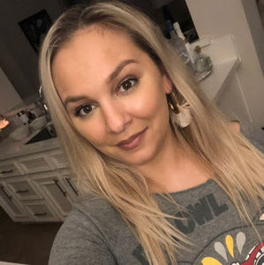 Meet your Posher, Ani